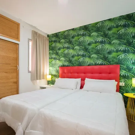 Artemisa Gay Men Only Appartement